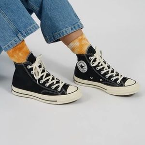 Converse Chuck 70 Vintage Hi Sneakers in Black, Size 8